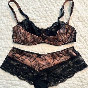 Bra and panty set. Bra is demi cup. Panty is cheeky style. Barely worn.